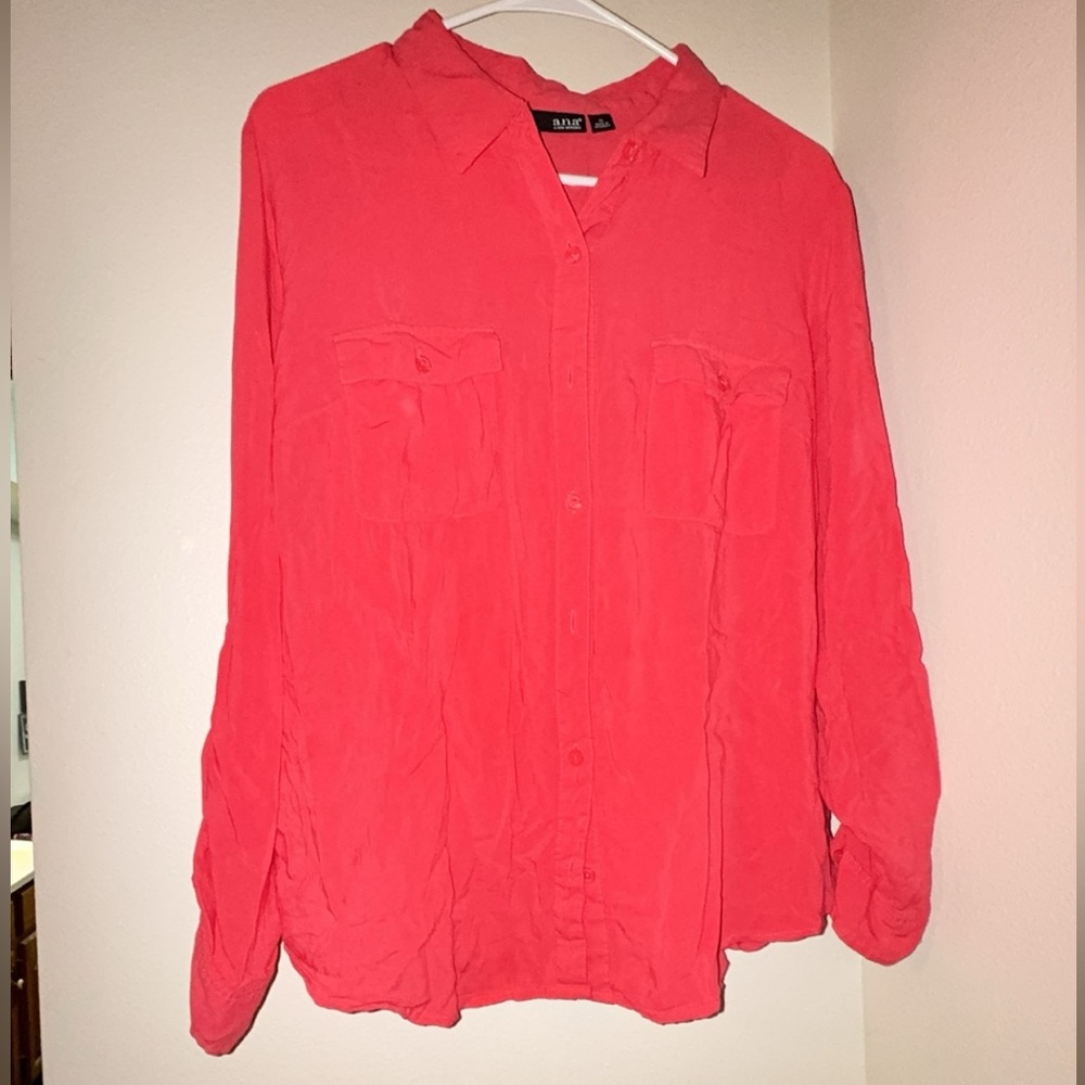 Light button down